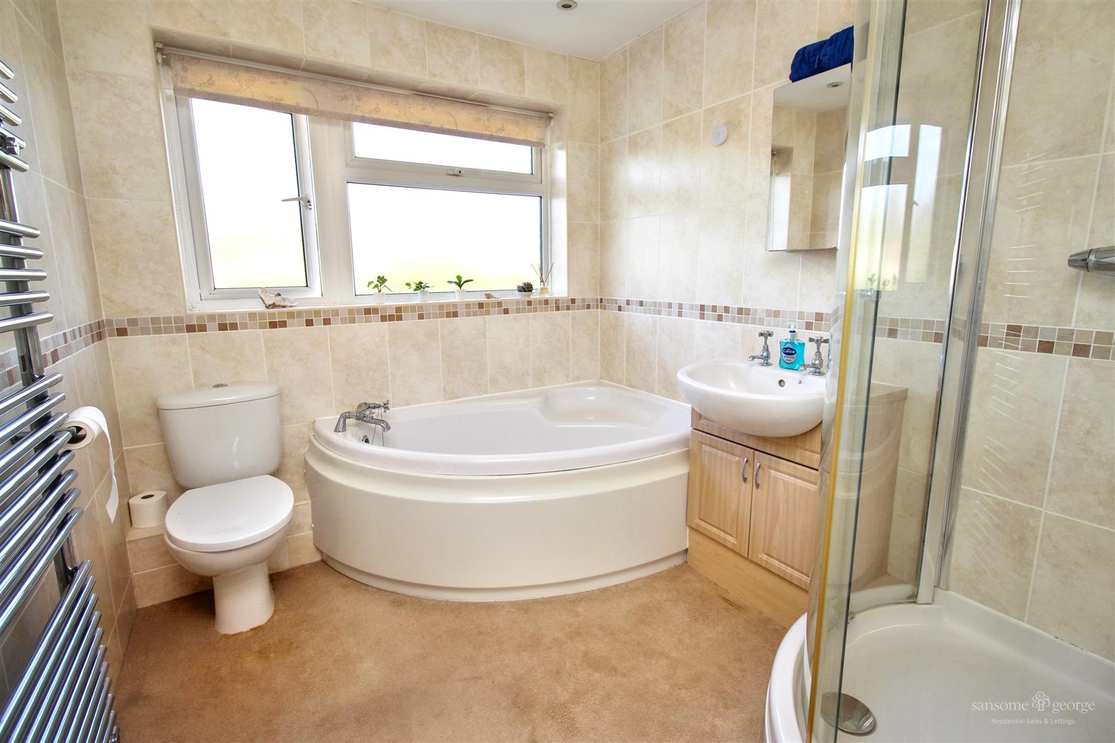 Newbery Close, Tilehurst, Reading